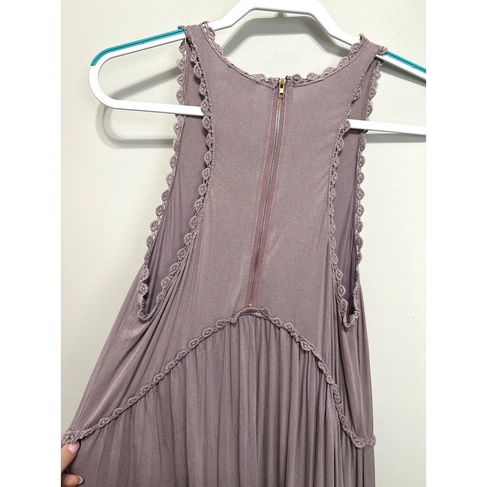POL Taupe Crochet Trim Sleeveless Maxi Dress Womens Medium Boho Festival Indie - Picture 6 of 7
